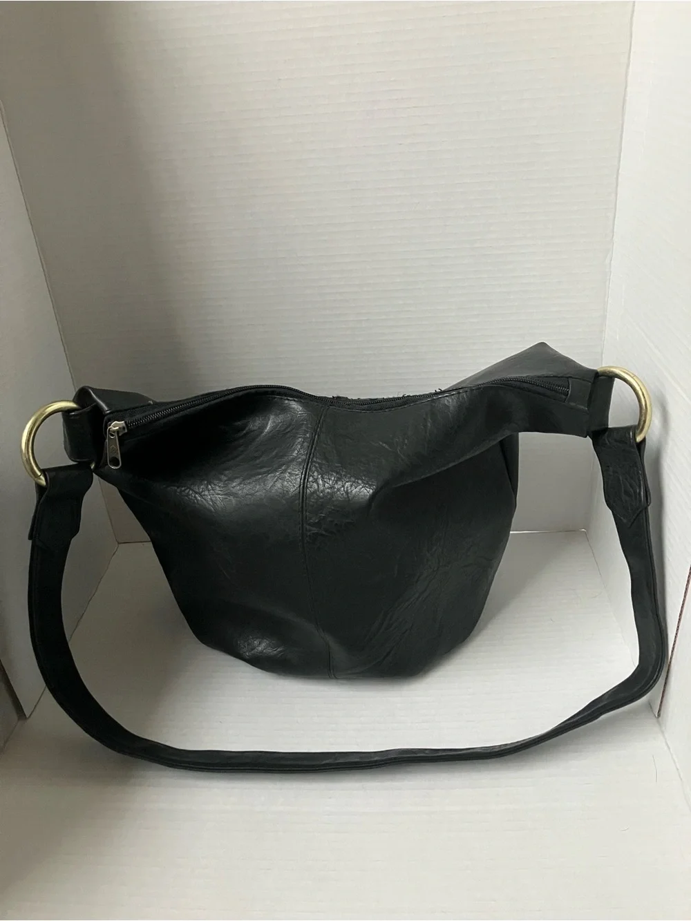Classic Black Leather Hobo Shoulder Bag 16x11 with 18” Handle Drop Zipper Top